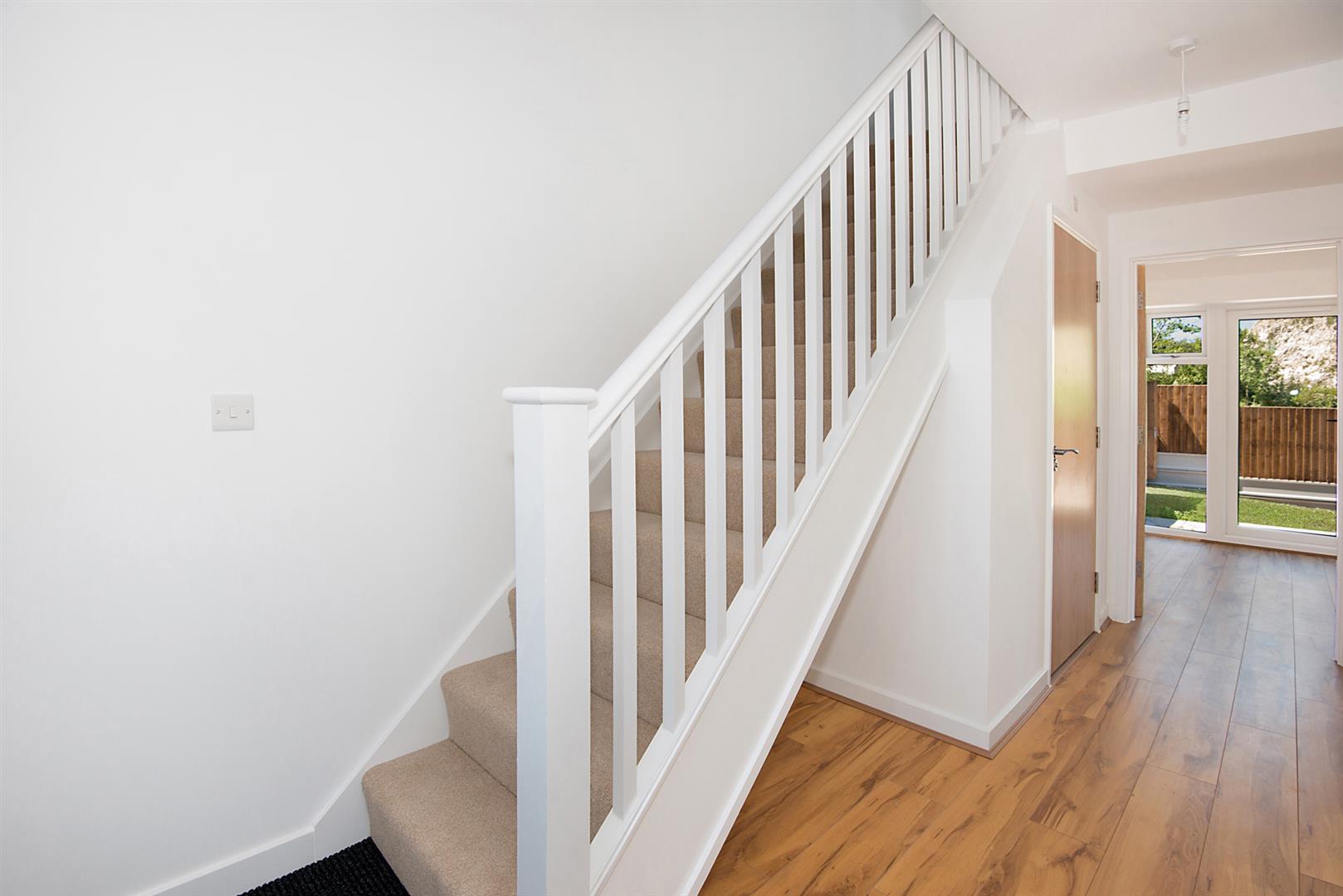 Rosewood Heights, Dover Regal Estates